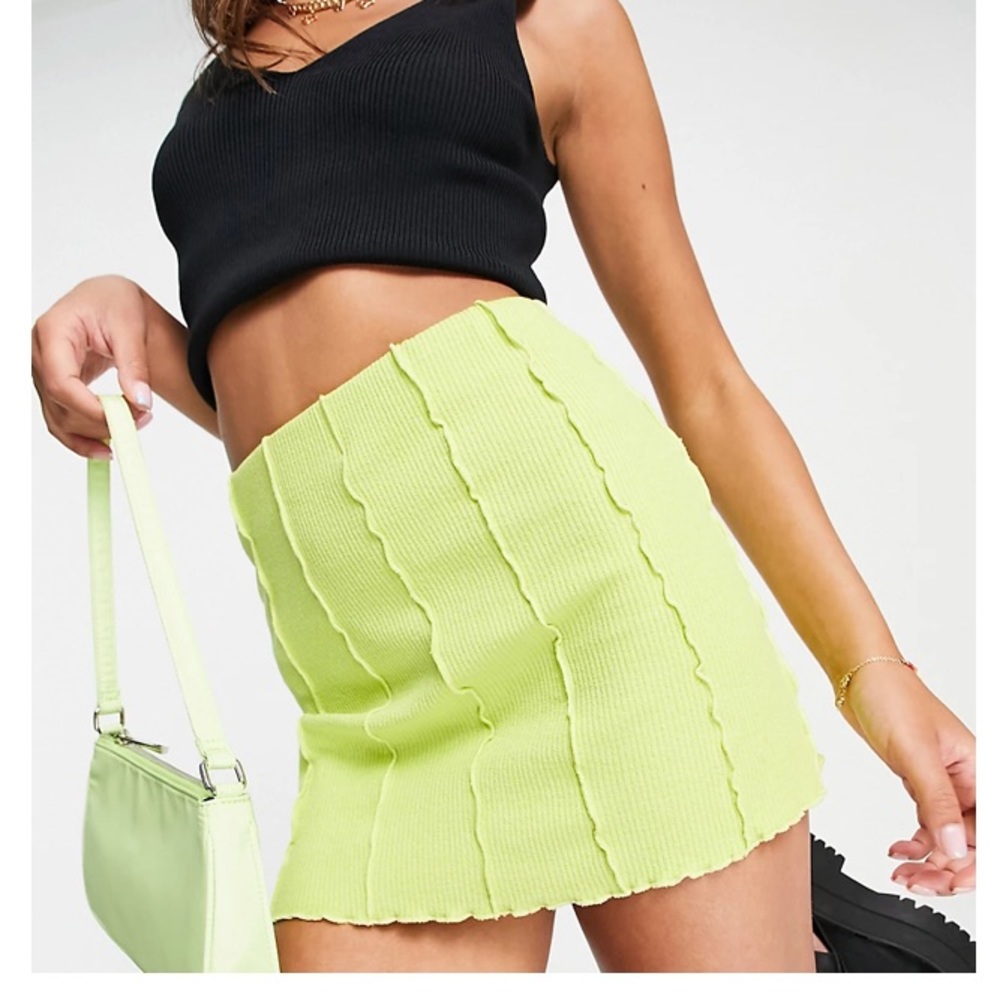 Bershka NWT exposed seam body-con mini skirt stretch fabric lime green M